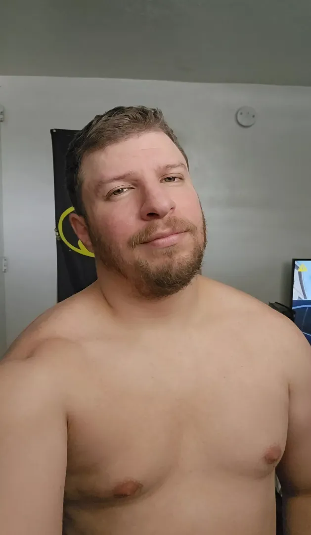Just turned 32 and looking my best