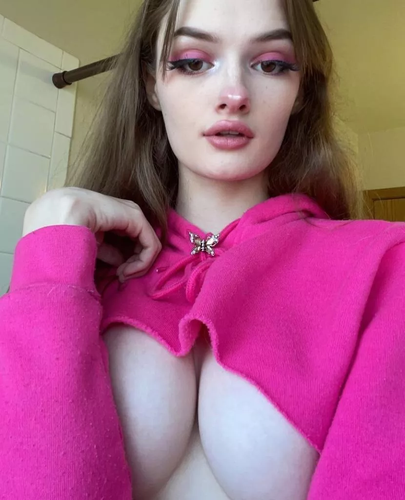 Just want to get a redditor to play with me