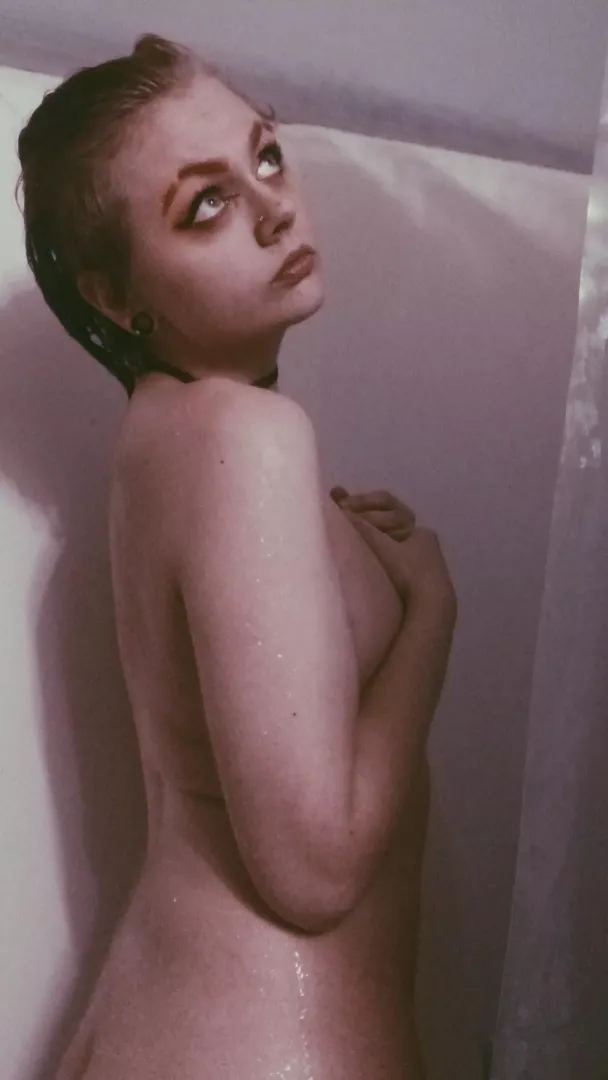 just washin up 🚿