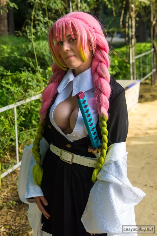 Kanroji Mitsuri from Kimetsu no Yaiba by SexyAshley