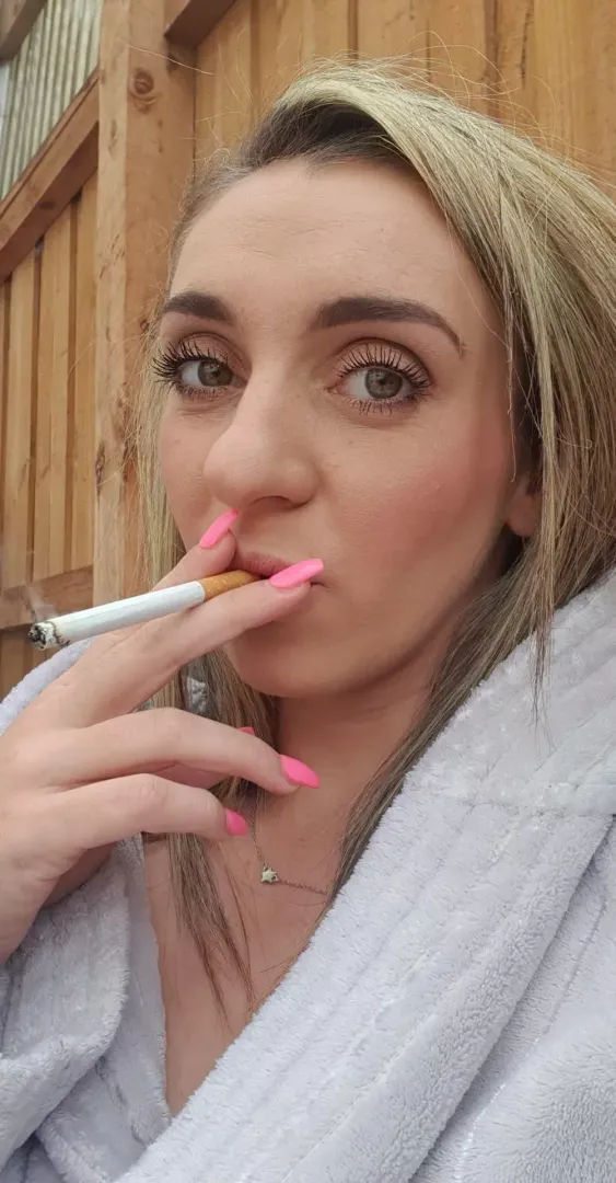 Kerry smoking corks