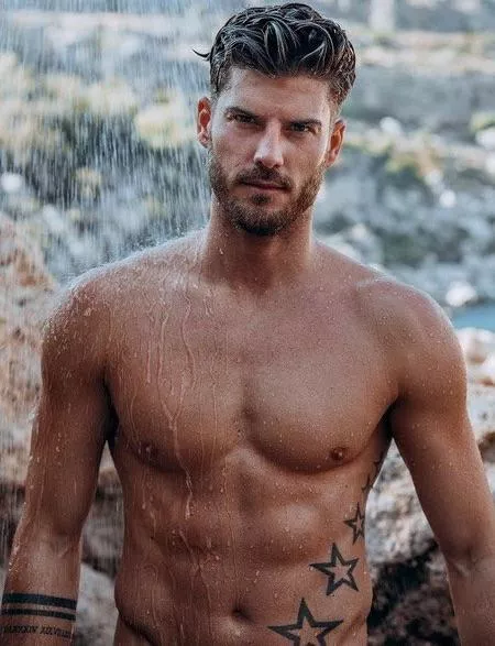 “Kevin Lutolf” …