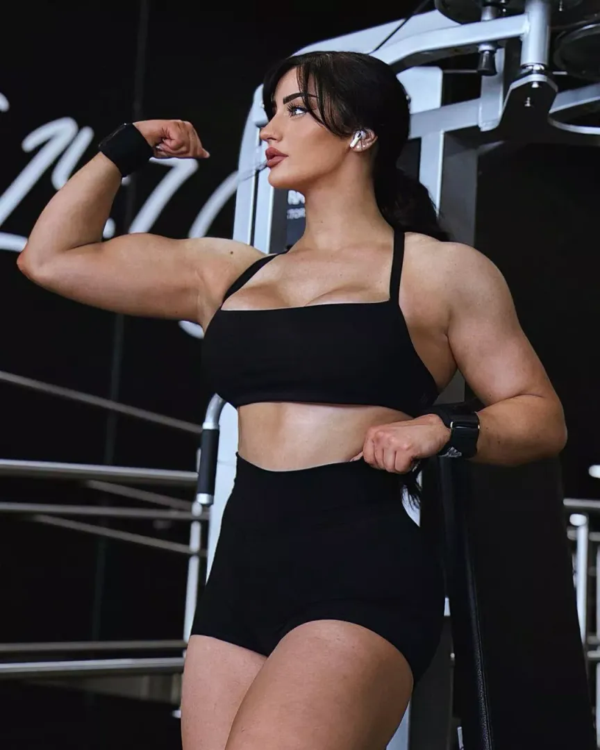 Kiki Vhyce