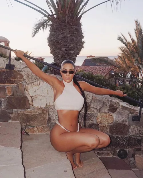 Kim Kardashian gorgeous
