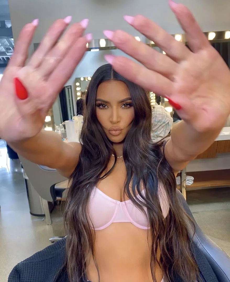 Kim looking beautiful here