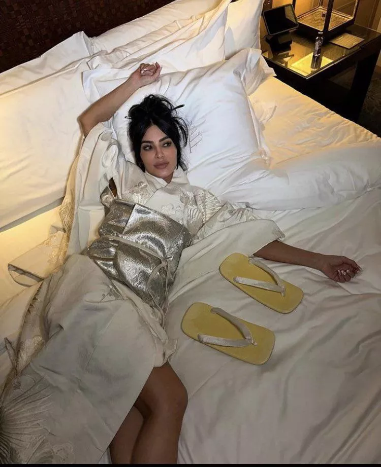Kim waiting for you