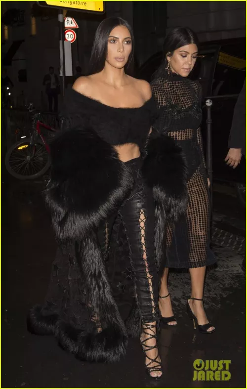 Kim With Kourtney