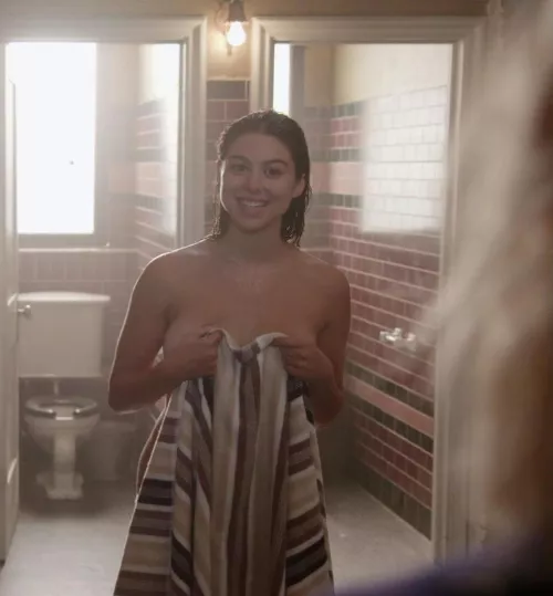 Kira Kosarin