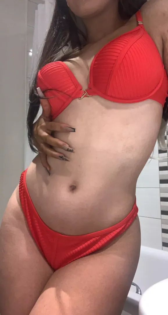 Kiss me on the tummy, and then a little lower [IMG]
