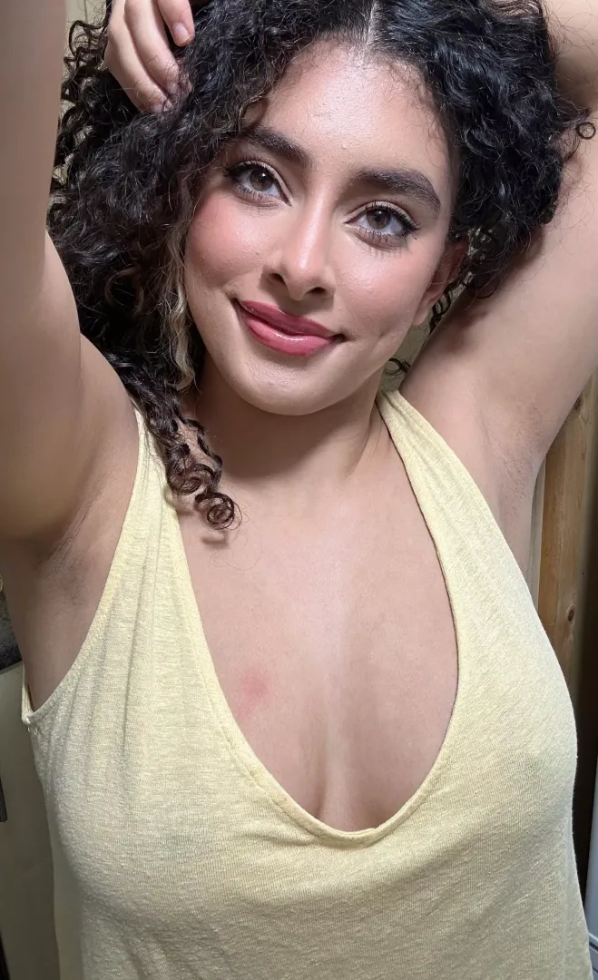 Kiss or lick?
