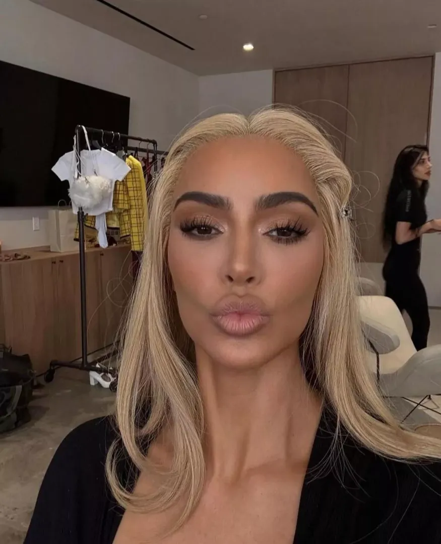 Kisses