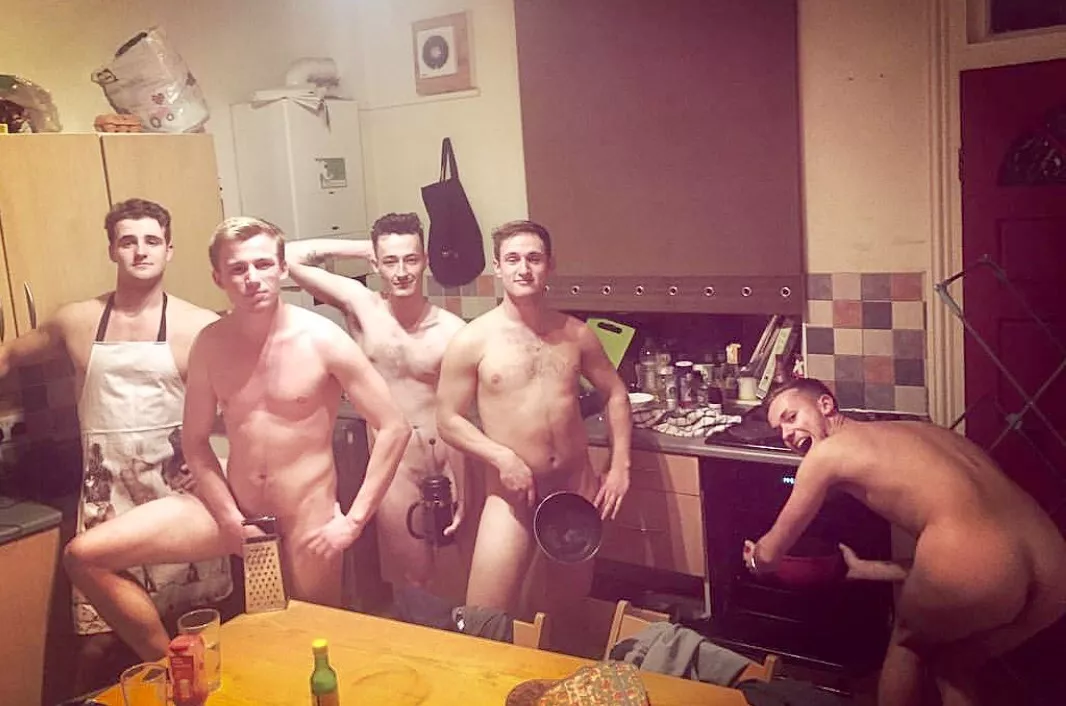 Kitchen bros
