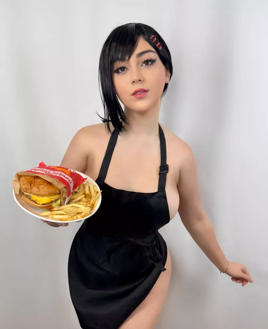 Kobeni [Chainsaw Man] (Buttercupcosplays)
