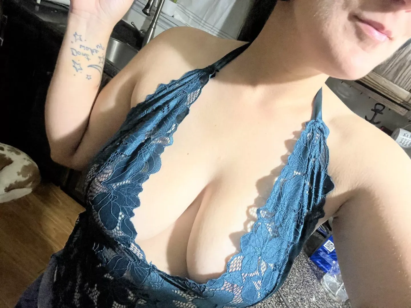 labor day weekend rocks. Wanna fuck her?