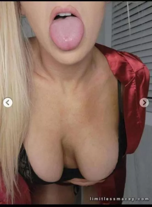 lacey evans