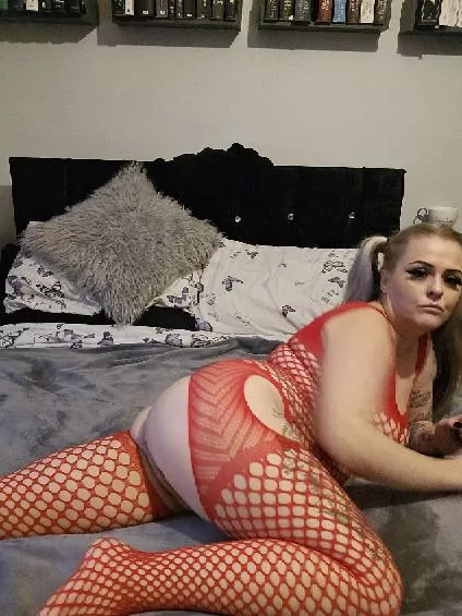 Lady in red....