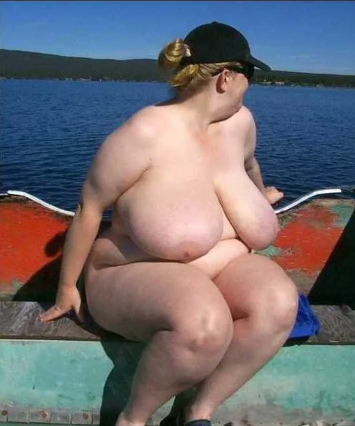 Lake, sun, nude.