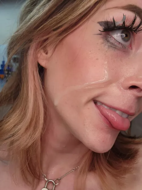 Lashes saving the day lol