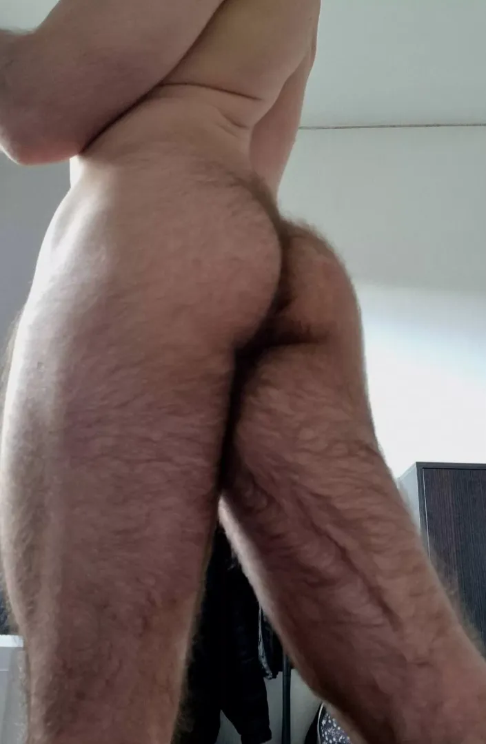 lately everyone wants me to shave