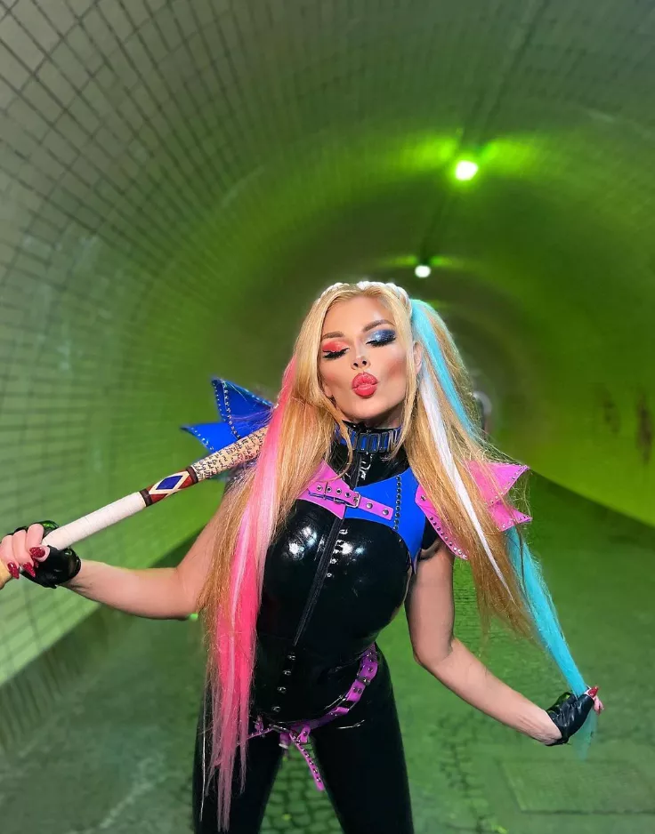 Latex witch