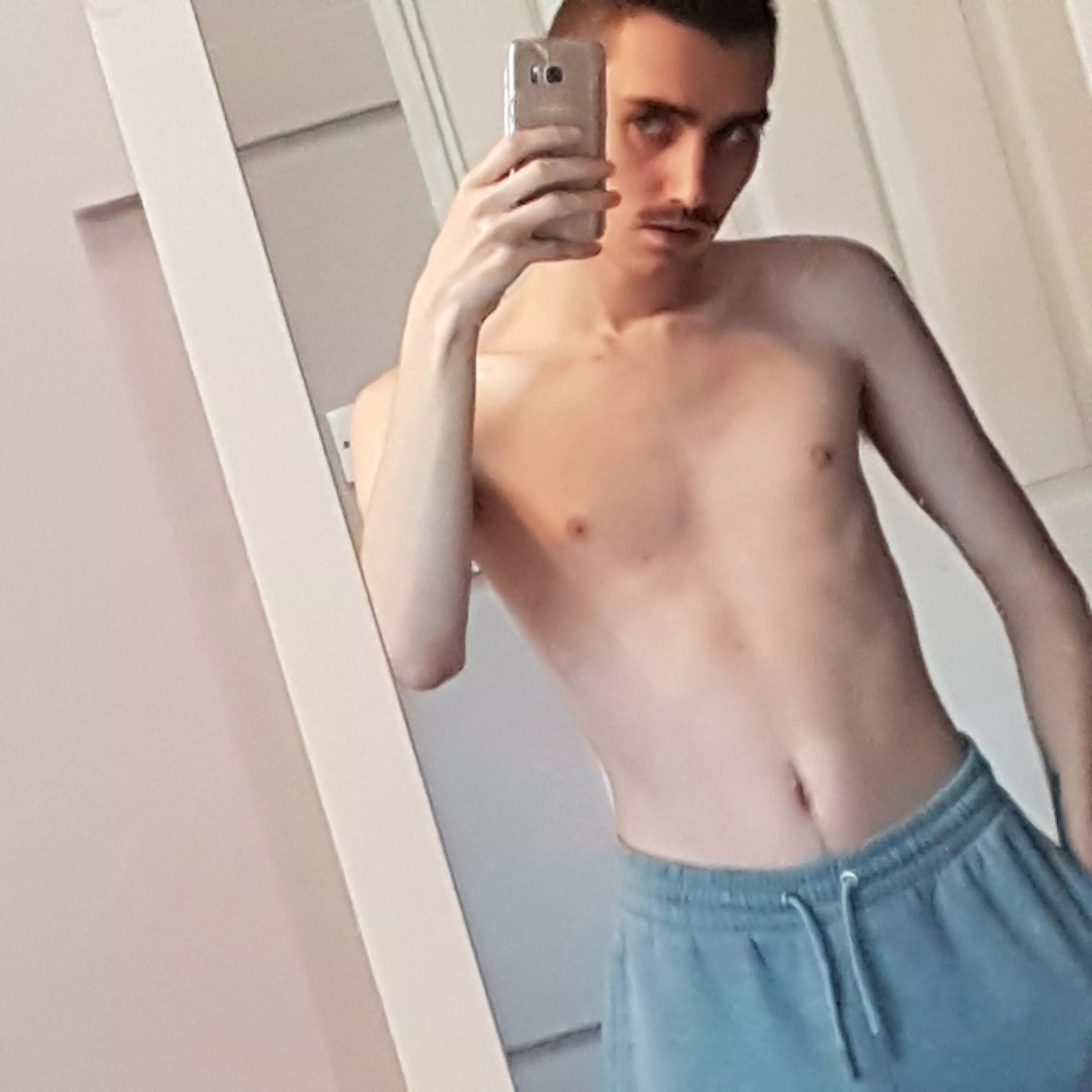 lazy gaming day vibes