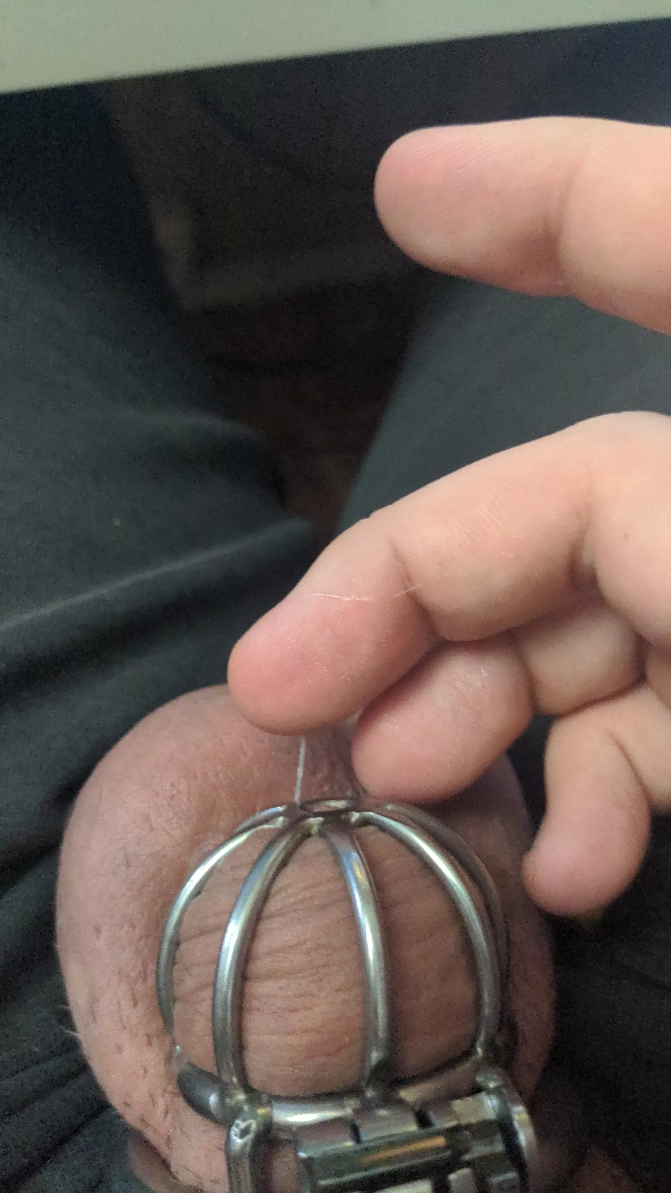Leaking in the cage