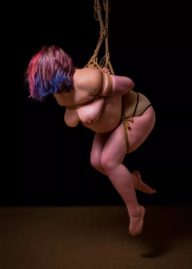 Lean into it [F] oc