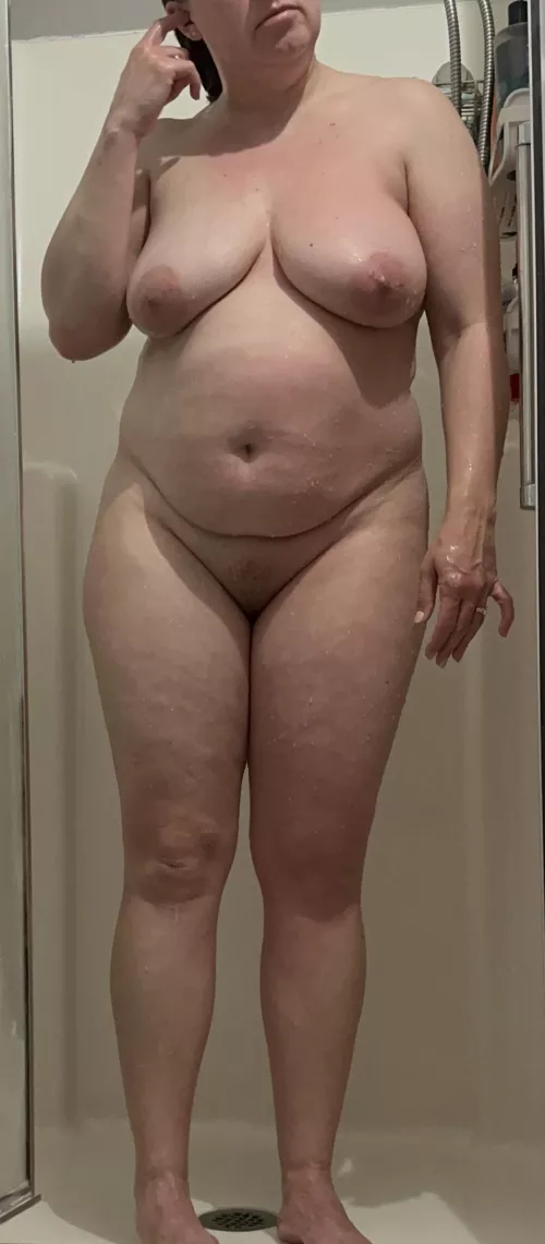 Learning to love my body. Hope you don’t mind I posted again. I find it therapeutic. Thank you for your kind words. 40F, 5’3”, 185
