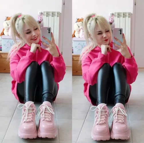 Leather Matches Well With Everything 🩷🖤✨