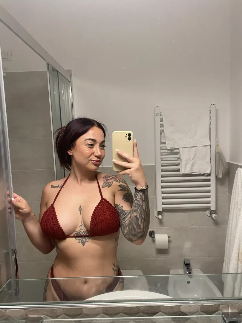 leave a red ❤️ if you wanna have my snap