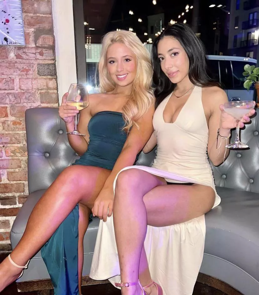 Legs for days