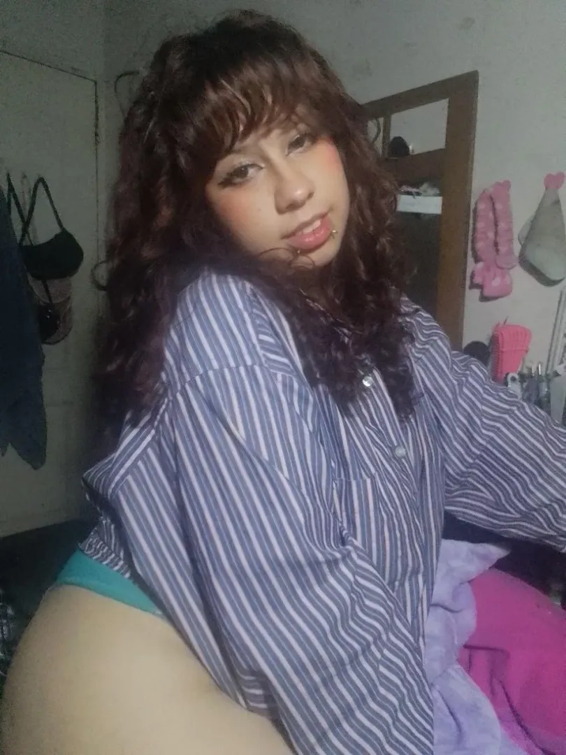 Let me be your babygirl 