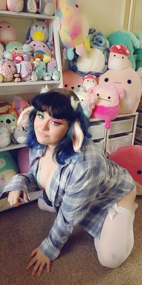 let me be your gorgeous little farm cow xo