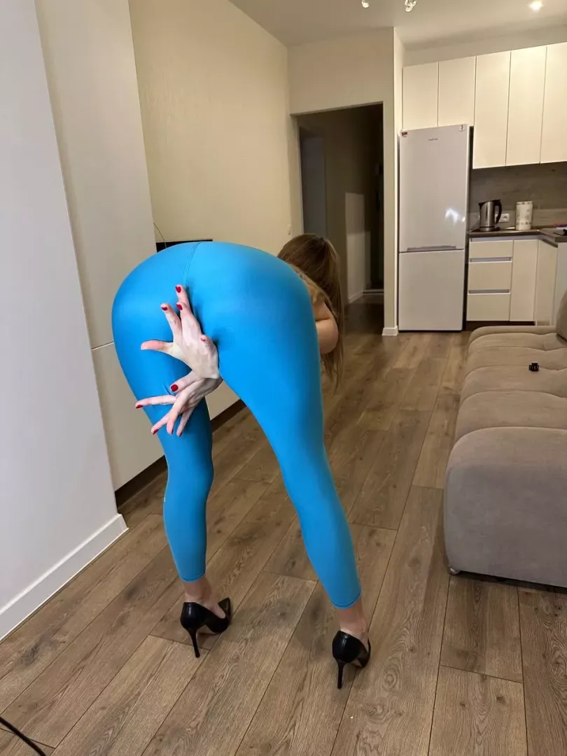 Let me squat on your face?