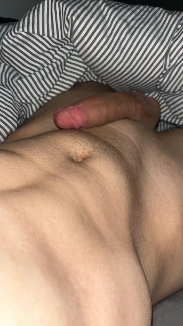 Let‘s be honest. I wake up horny every morning.