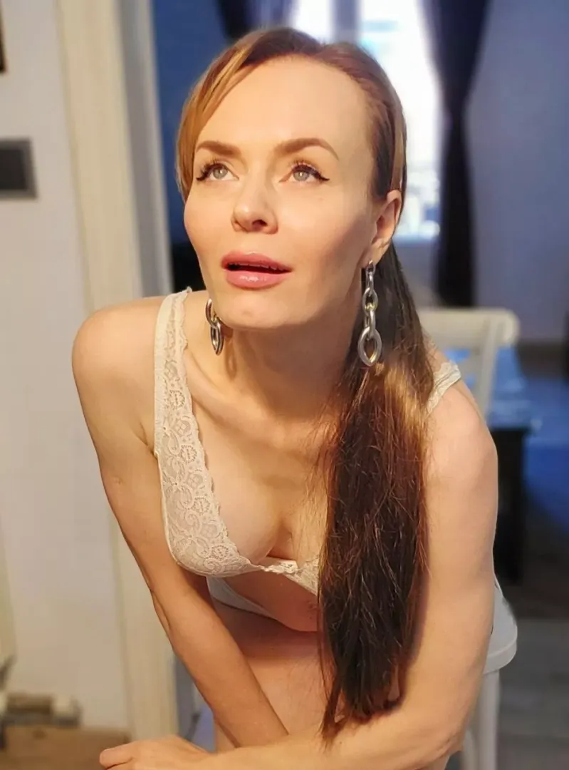 Let's explore! Our bodies...