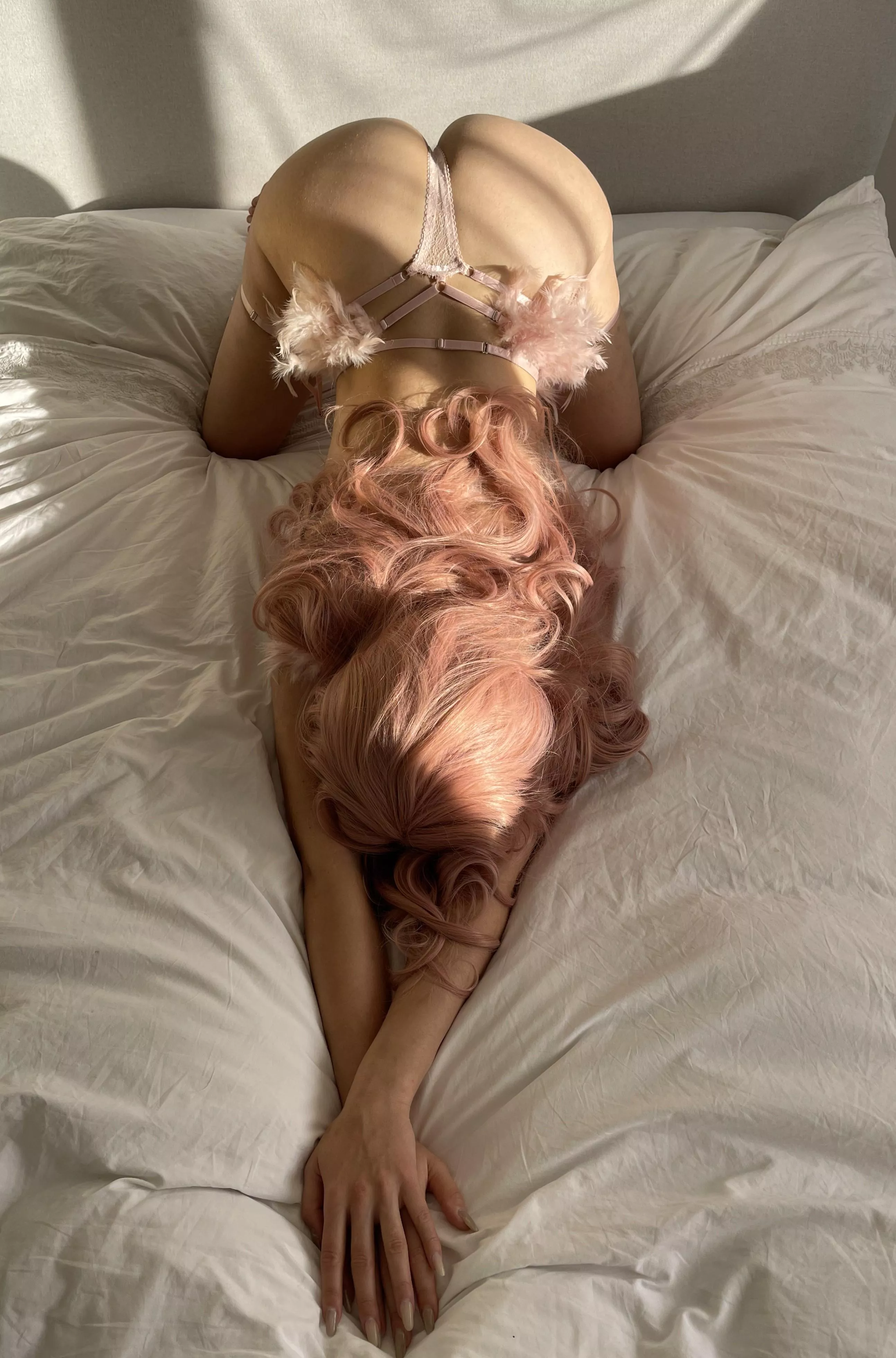 Let's have a pink Sunday together
