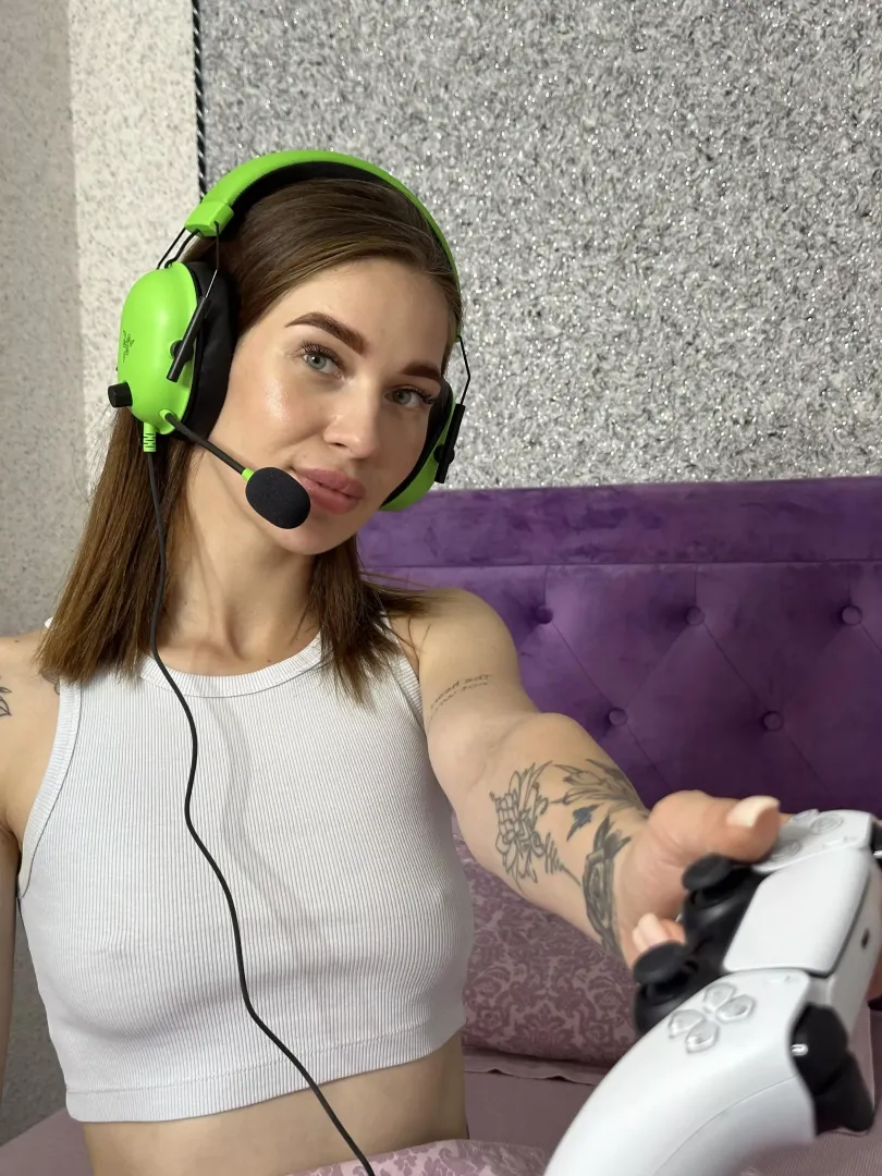 Let's play together