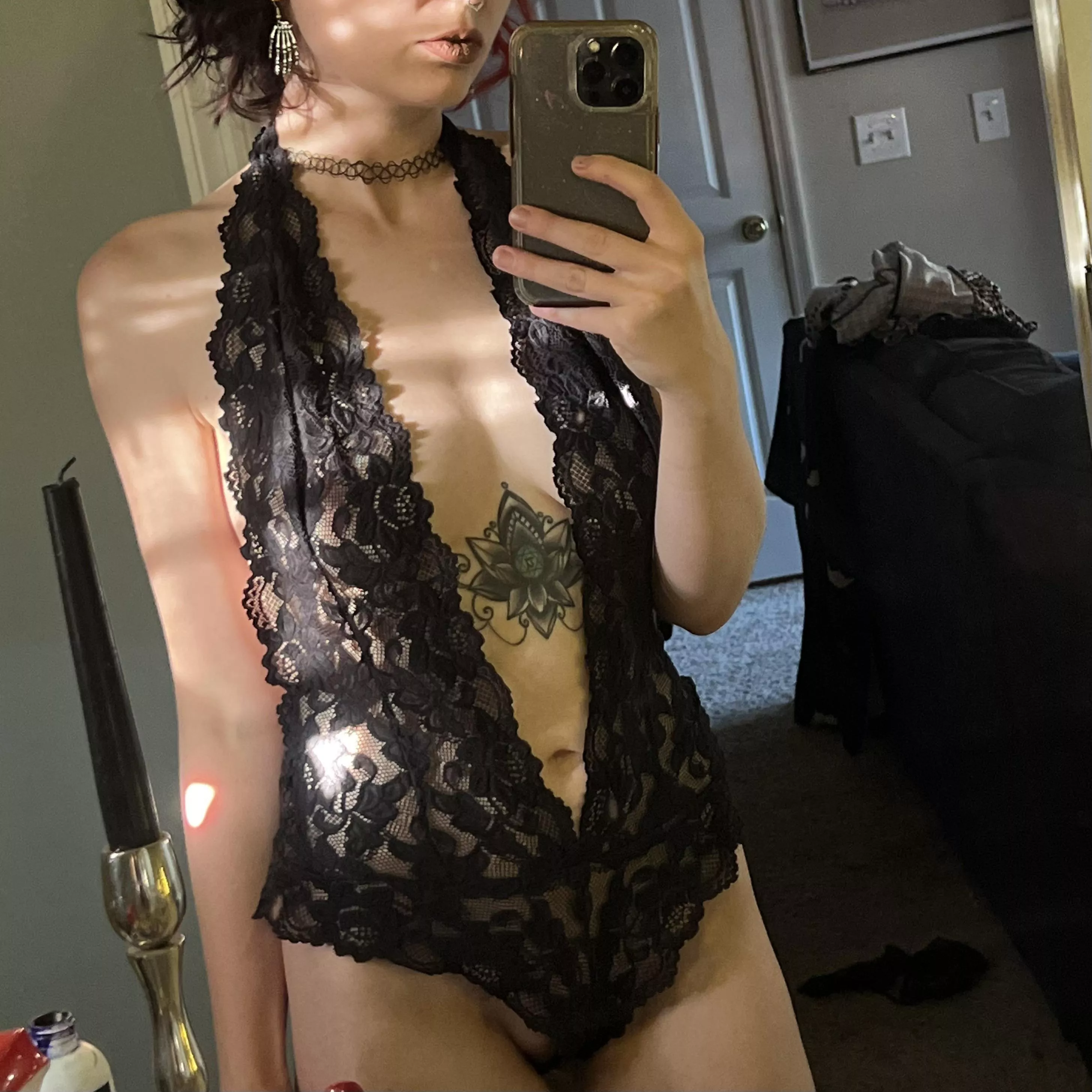 Let’s swap playlists 🖤 (I genuinely have good ones to share)