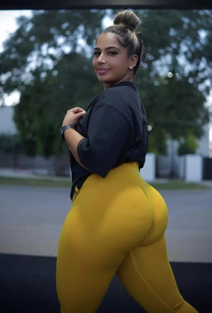 let’s trib to her . Got some other chicks and also down to see what you got . DM me