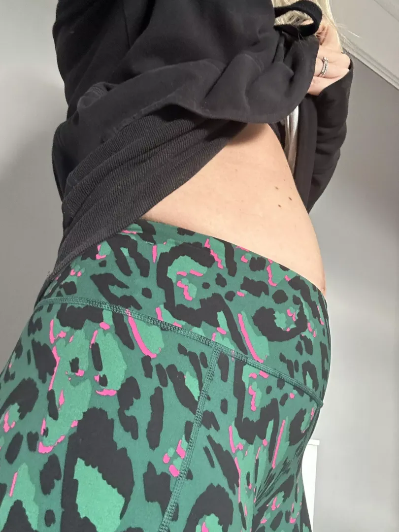 Let’s work my belly out