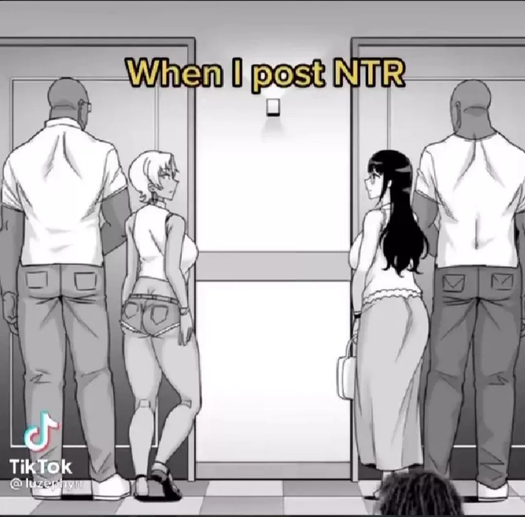 LF mono source, two couples, blonde girl and long hair black girl