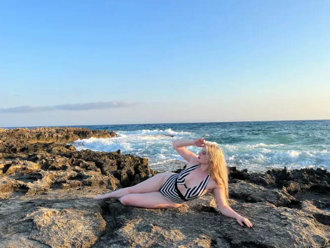 lie on a beach