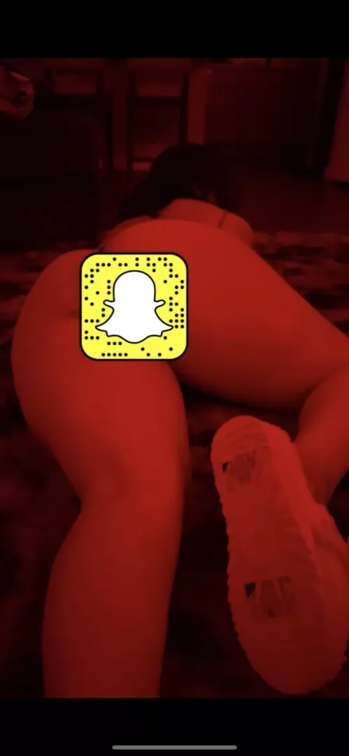 Like if I can send you 🍑 pics