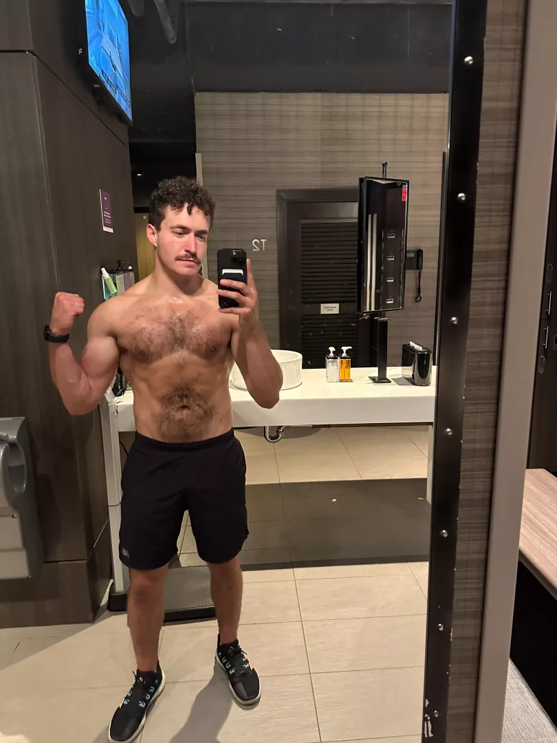 Lil arm pump