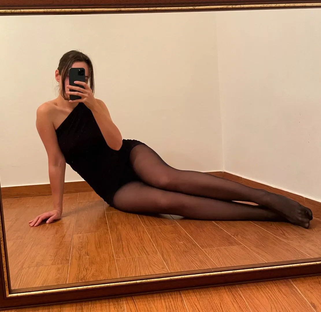 Little black dress 😈
