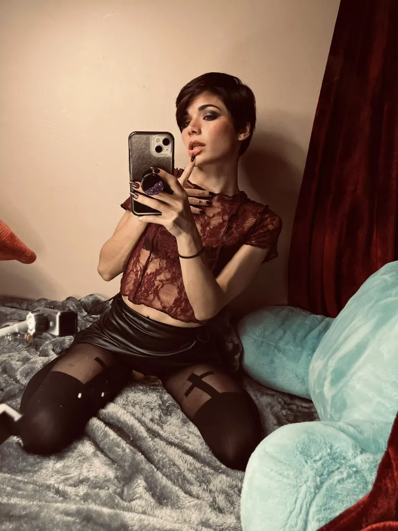 little, sexy, and kinda everyone’s type