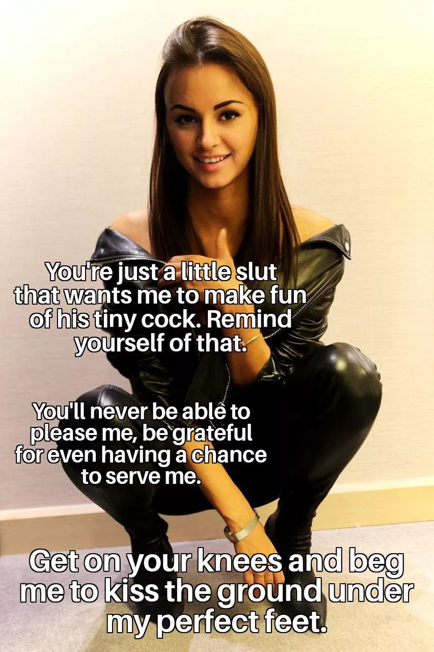 Lock your tiny cock and serve me