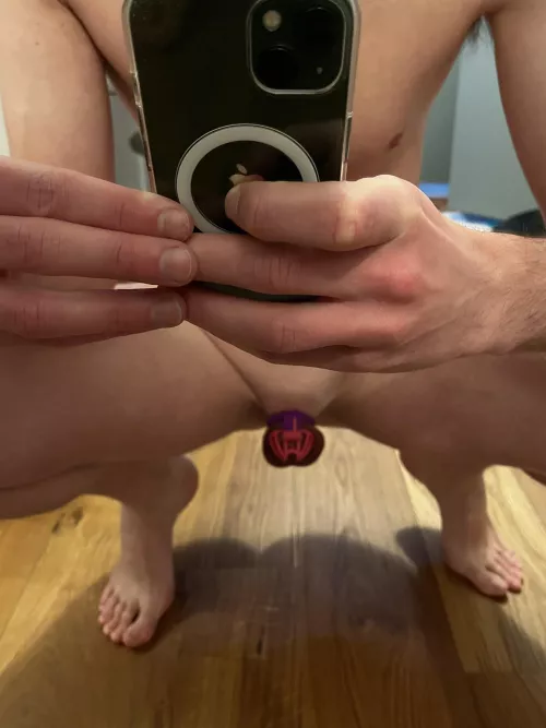 Locktober and NNN are over but mistress still keeps me locked