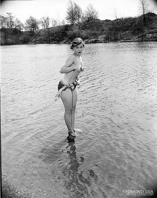 Lois Bishop (1948)